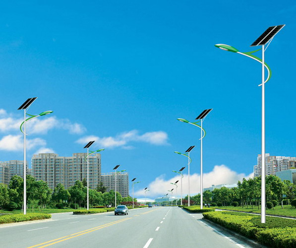 led太陽能路燈廠家接納更美滿的自動(dòng)控制系統(tǒng)制造路燈